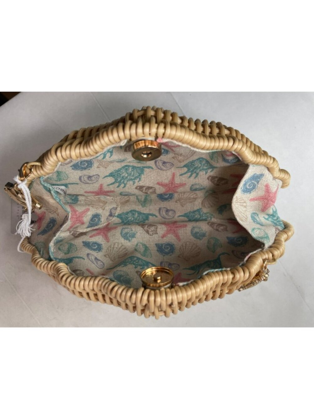 Haute Hippie Woven Rattan Sea Shell Bag Gold Shell Chain Fabric Lining NWT - Picture 5 of 6